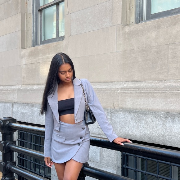 Grey Blazer & Skirt Set - Picture 2 of 4